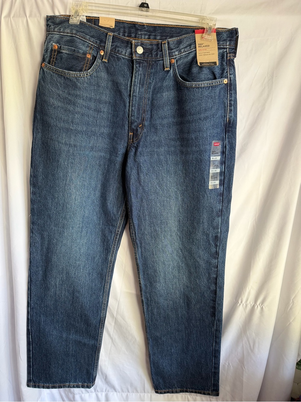 Levi's 550 Men's Relaxed Fit Jeans 36x32 Dark Wash Blue Denim NWT